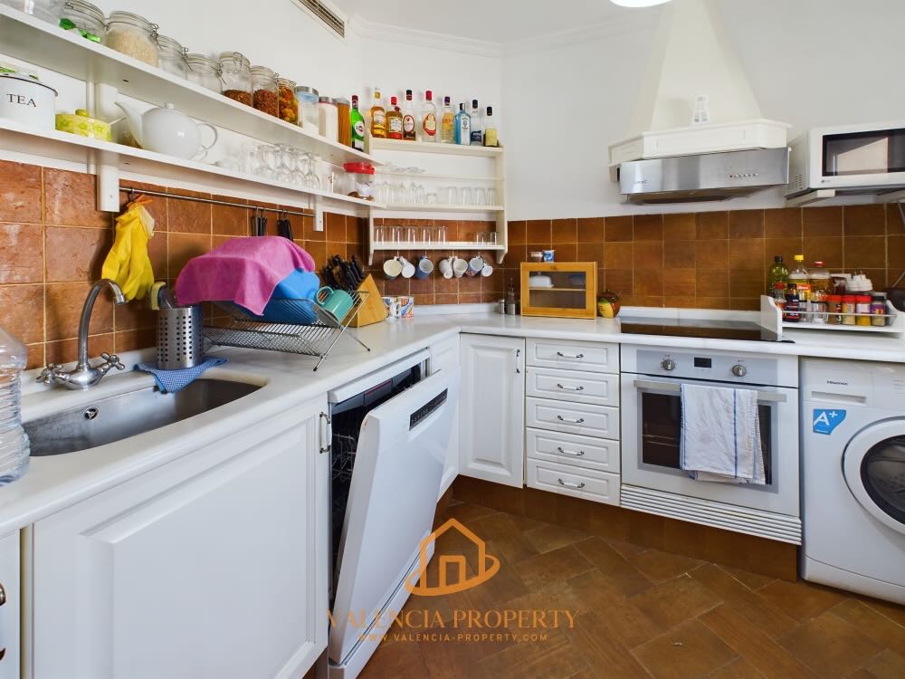 Property 2485 - Image 10